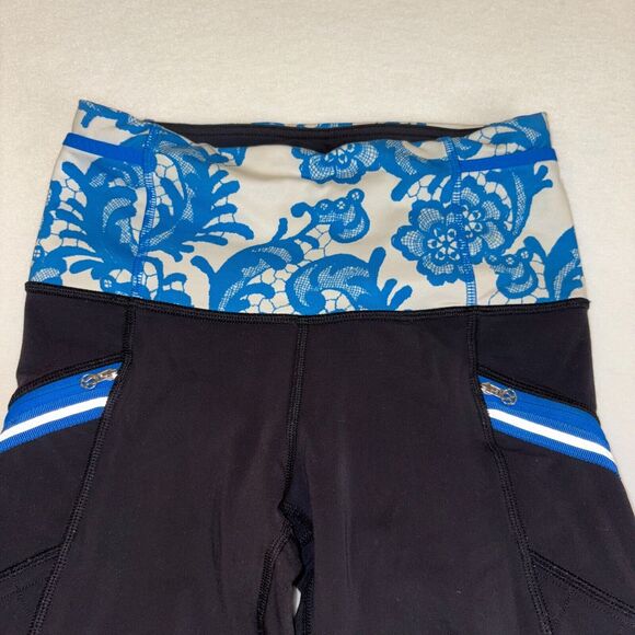 Lululemon Toasty Tech Tight Black / Laceoflage Polar Cream Beaming Blue XS/S - Picture 1 of 5